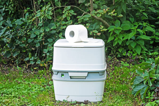 Best Portable toilet rental cost  in Claremont, CA