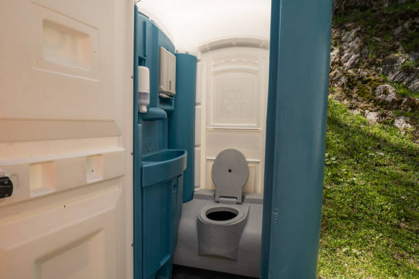 Best Emergency porta potty rental  in Claremont, CA